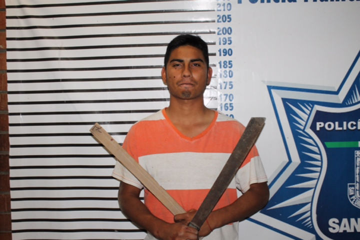 Detienen a joven por agredir con machete a un hombre El Siglo de Torreón