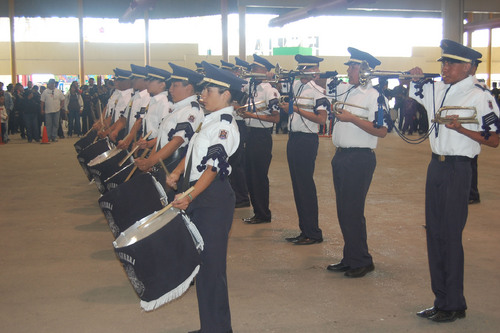 Premian A Ganadores De Bandas De Guerra