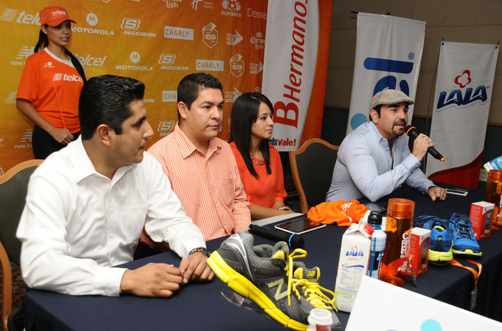 Presentan Carreras 5 Y 10K B Hermanos