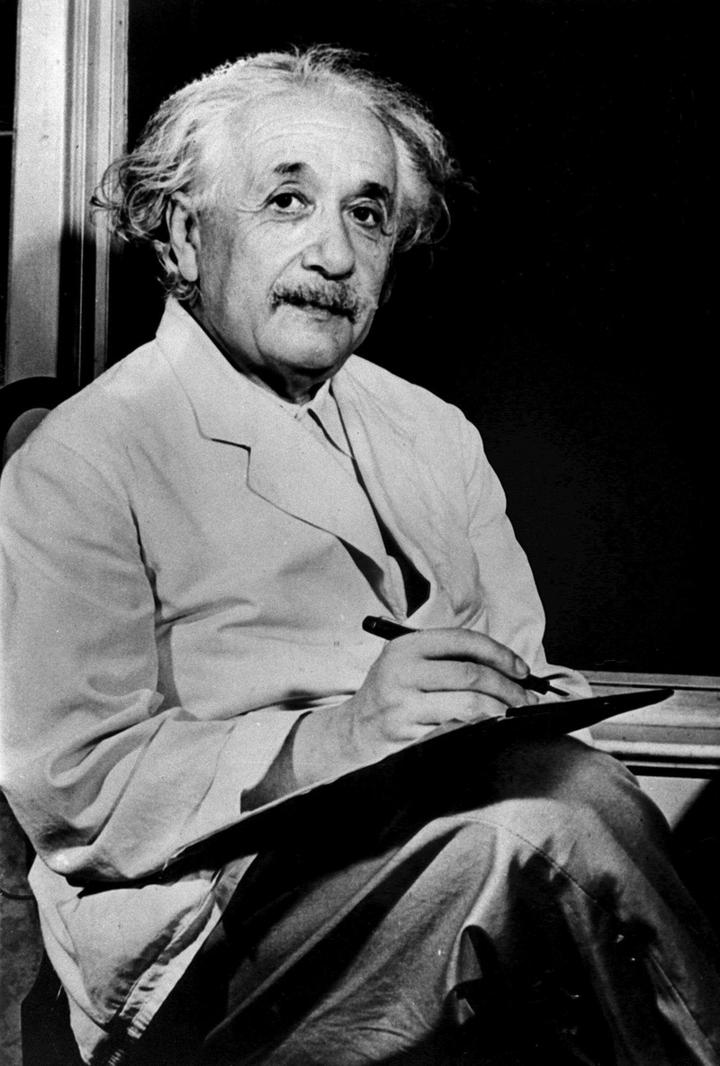 1955: Fallece Albert Einstein, Quien Revolucionó La Percepción Del 