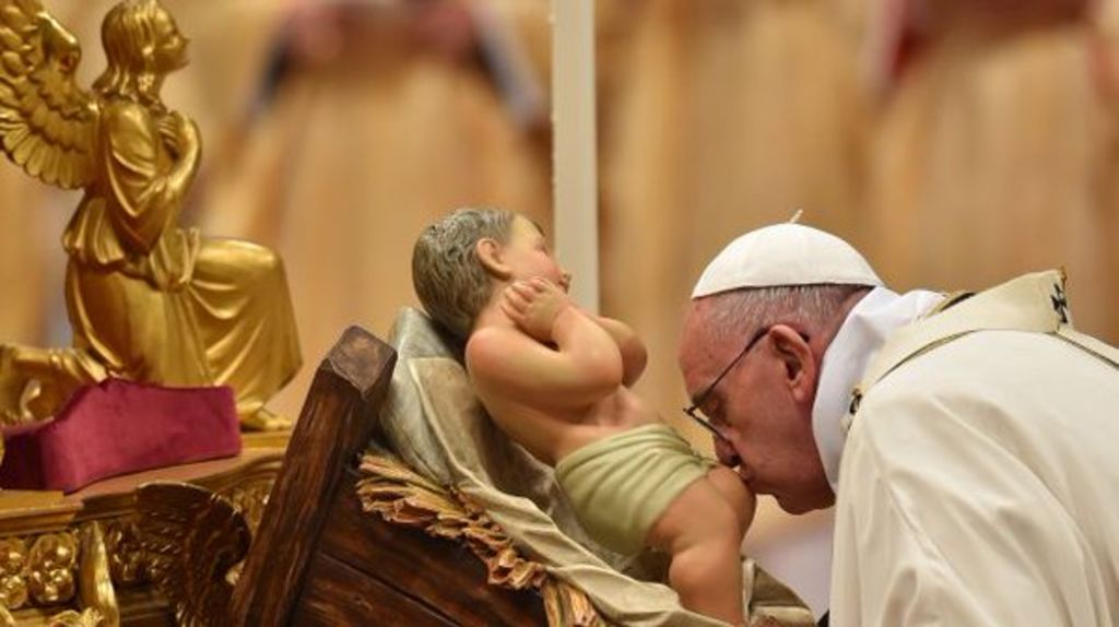 Papa oficia misa en el Vaticano por nacimiento de Jesús, El Siglo de Torreón