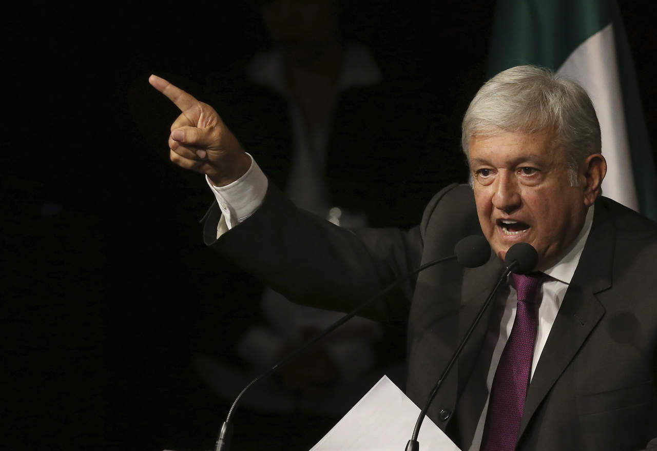 Osorio Chong, mejor posicionado que Meade, asegura AMLO