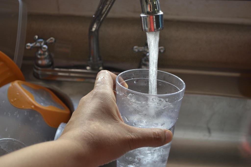 agua-de-la-llave-es-totalmente-potable-simas-torre-n-el-siglo-de-torre-n