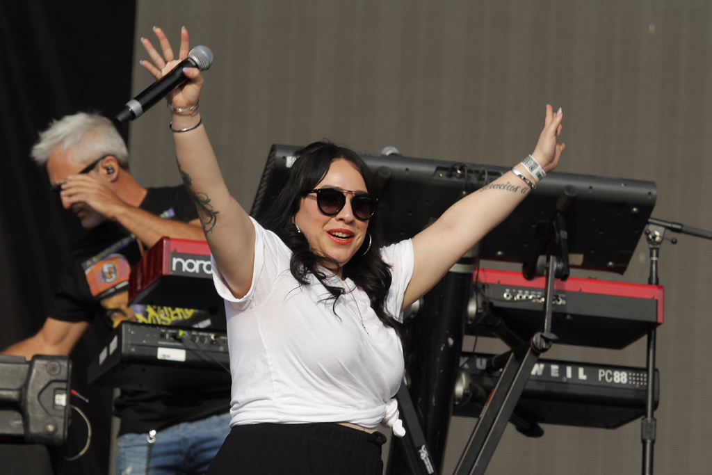 Carla Morrison defiende su música, El Siglo de Torreón