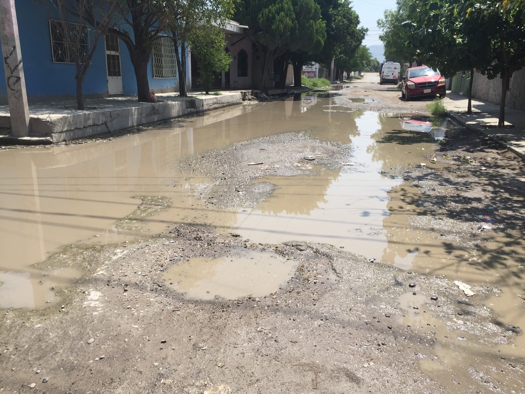 Fuga De Agua Potable En Lerdo No Ha Sido Atendida Por Sapal El Siglo De Torreón 7190