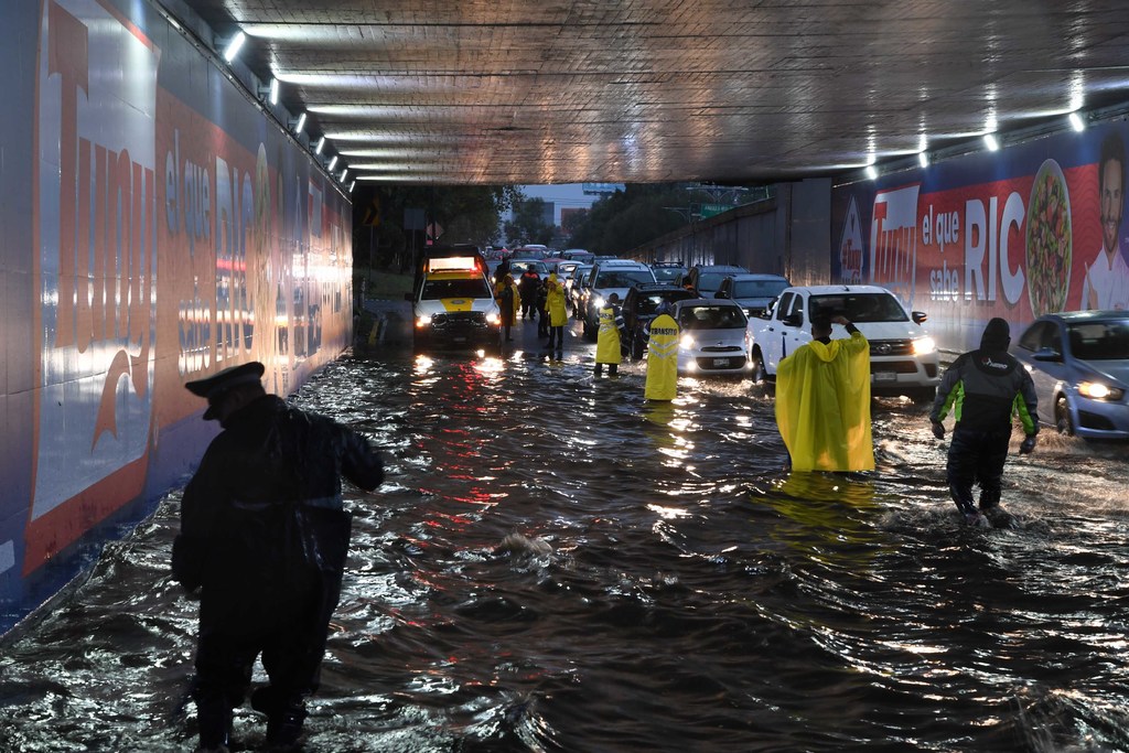 Van Por Protocolo Por Inundaciones En México, El Siglo De Torreón