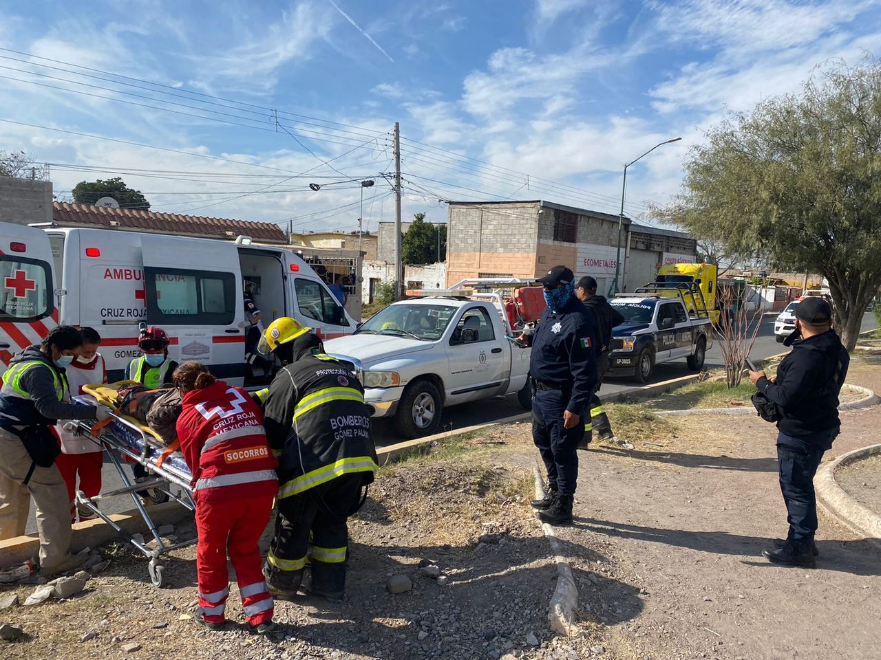 Delicado, hombre que se arrojó al tren en Gómez Palacio