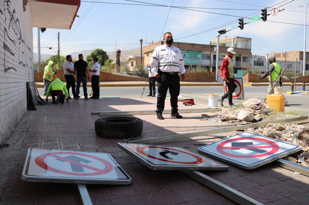 Prohíben vueltas a la izquierda en la calzada Colón