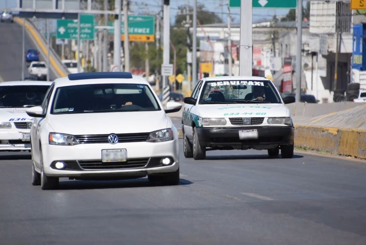 Choferes de plataformas digitales denuncian difícil regularización