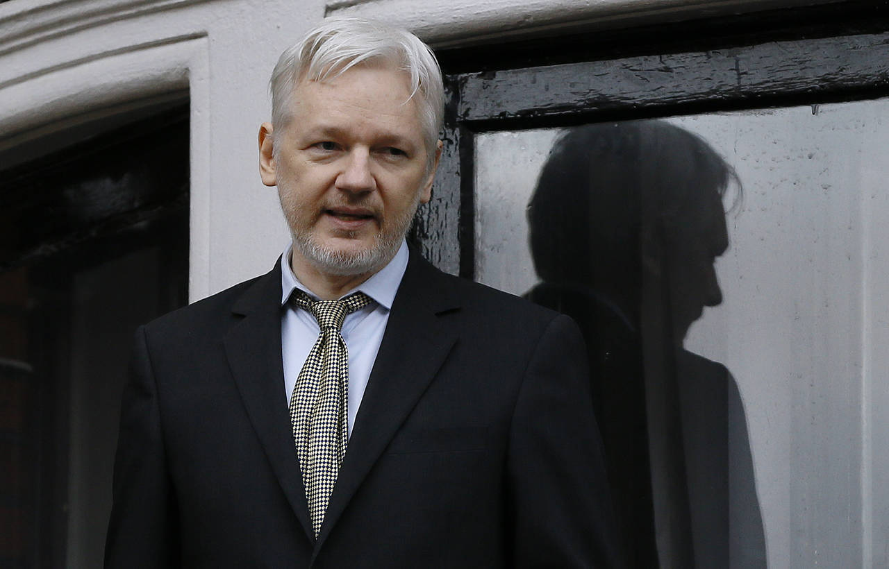 Julian Assange será extraditado a EUA, avala Reino Unido