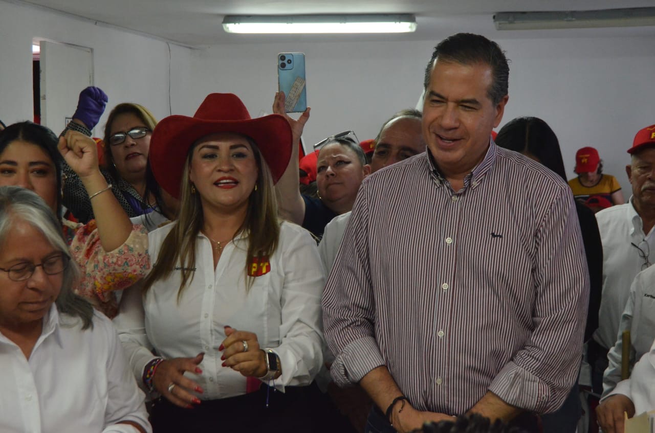 Registra Diana Hernández su candidatura a la alcaldía de Saltillo - Lado.mx