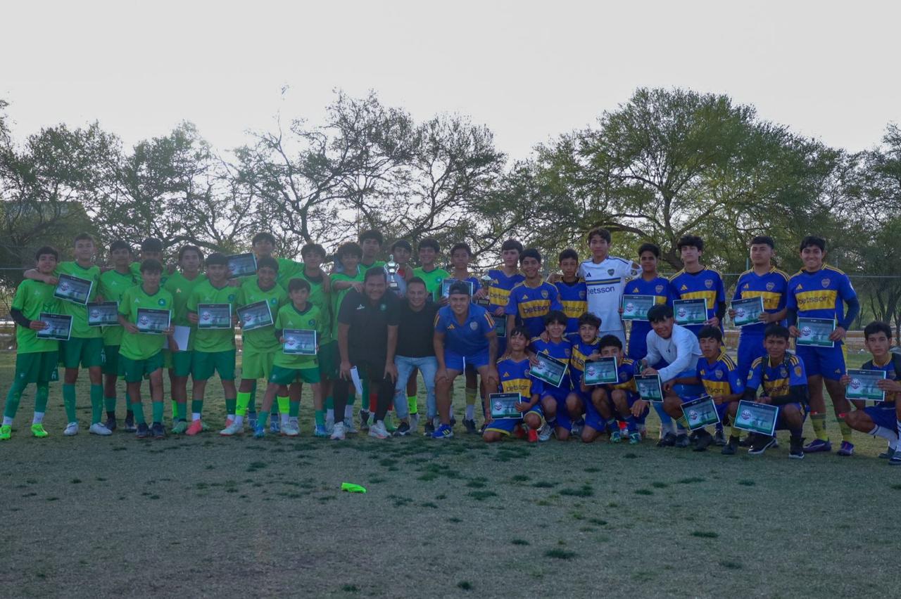 Con una participación de más de 200 jóvenes y niños de la región, se desarrolló el primer Torneo de Futbol #LaguneroPrimeroLos encuentros se llevaron a cabo en los campos de Ciudad Universitaria